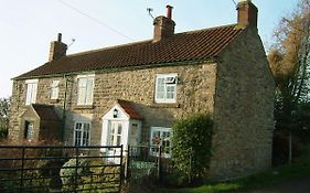 Cozy Cottage Retreat Near Historic York